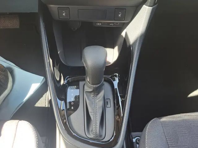 Toyota Yaris Active Hybride