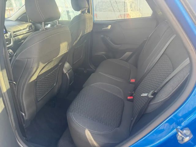 Ford Puma EcoBoost Titanium