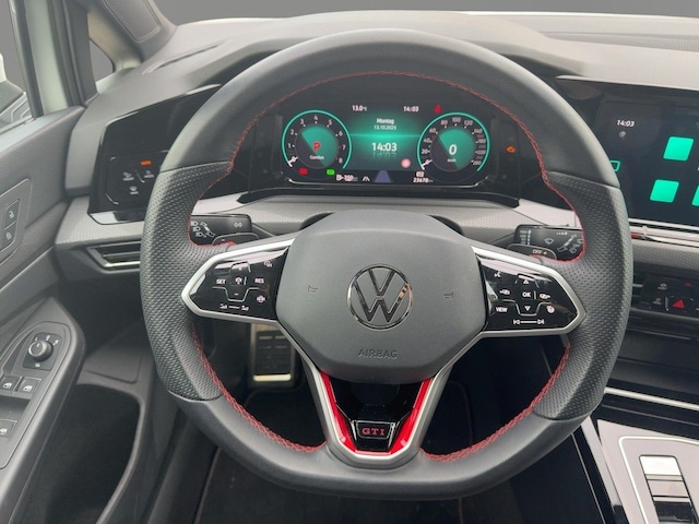 Volkswagen Golf 2.0 TSI DSG GTI