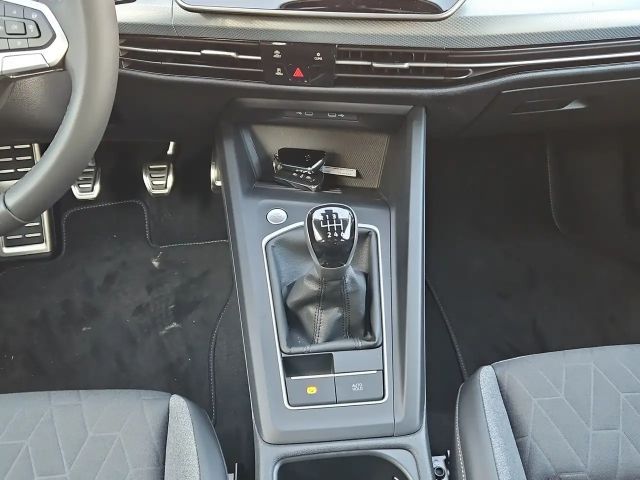 Volkswagen Golf 1.5 TSI Golf VIII