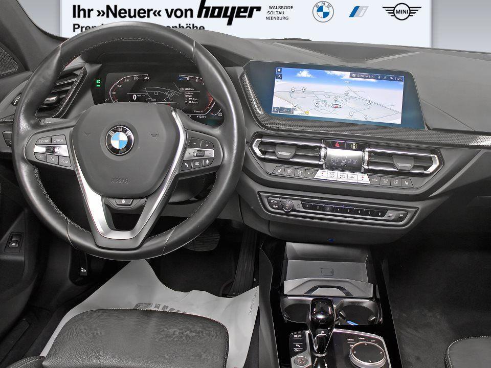 BMW 120 120d xDrive