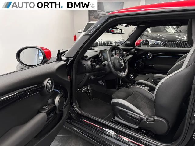 MINI John Cooper Works SP-AUT. PANO HUD KAMERA ACC HK