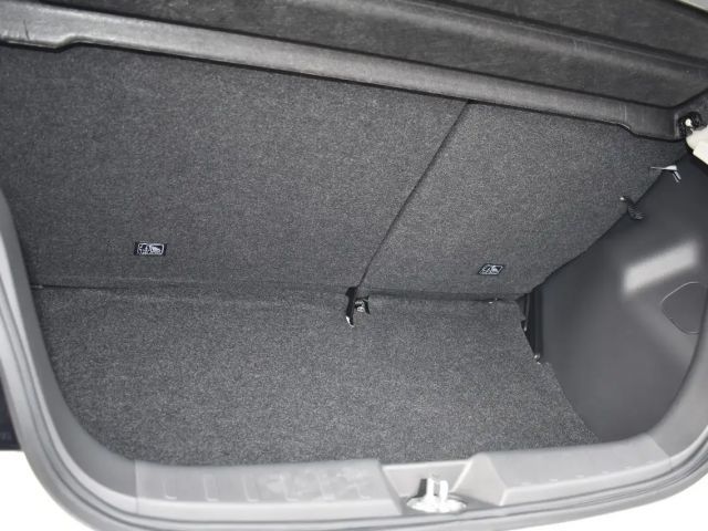 Mitsubishi Space Star Star