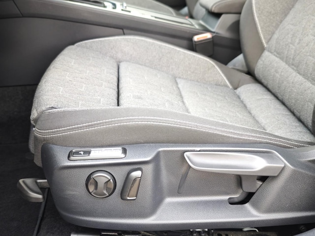 Volkswagen Passat 2.0 TDI Business DSG Variant