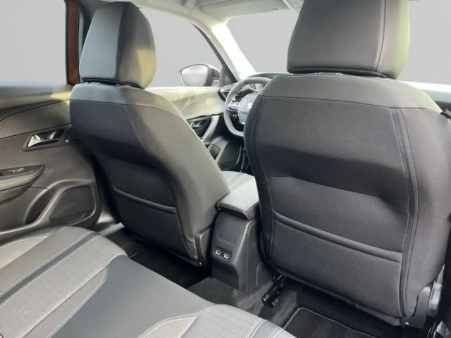 Peugeot E-2008 Allure Pack