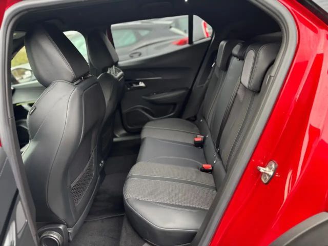 Peugeot E-2008 Allure Pack GT-Line