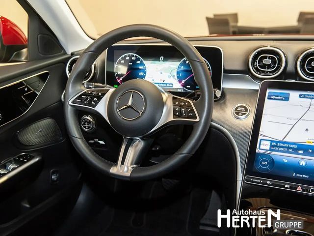 Mercedes-Benz C 180 AVANTGARDE Sedan