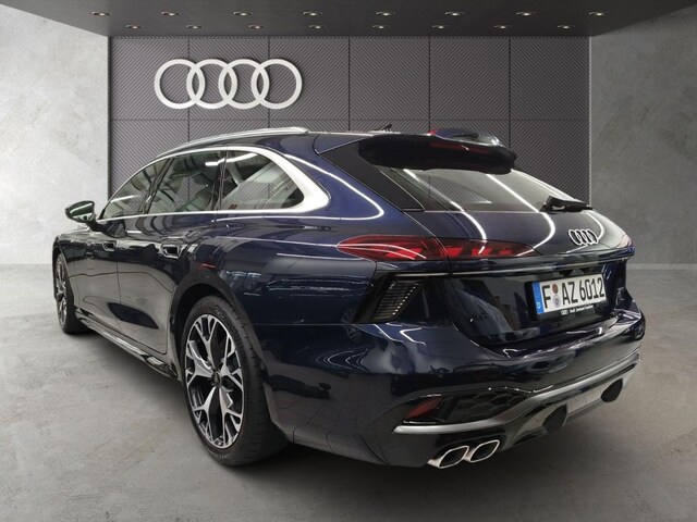 Audi A6 Avant Quattro S-Tronic