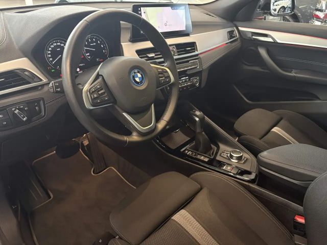 BMW X2 Coupé xDrive25e
