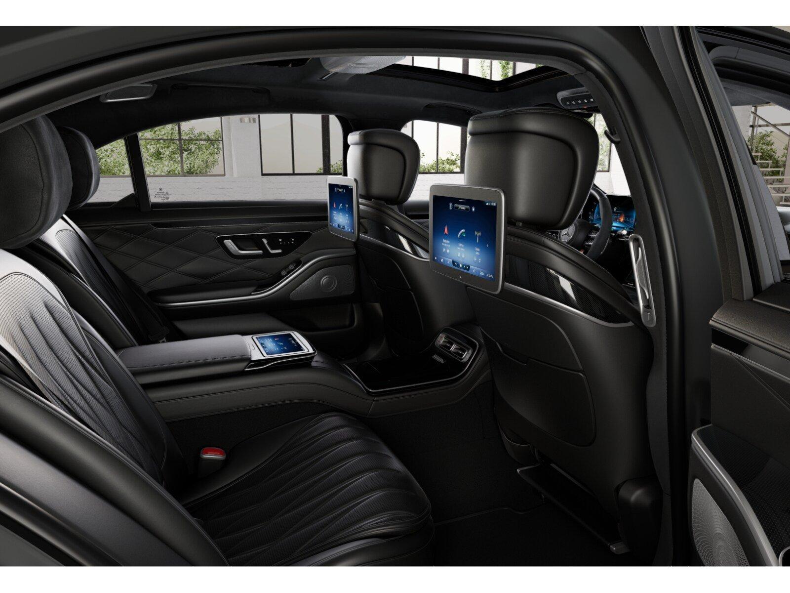 Mercedes-Benz AMG S S 63 AMG Sedan