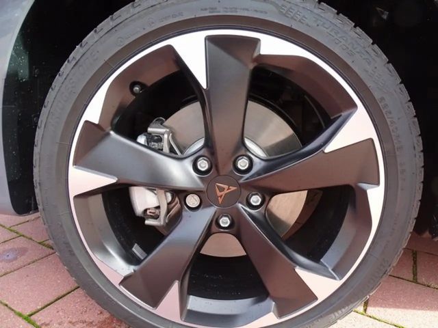 Cupra Leon 1.4 DSG e-Hybrid