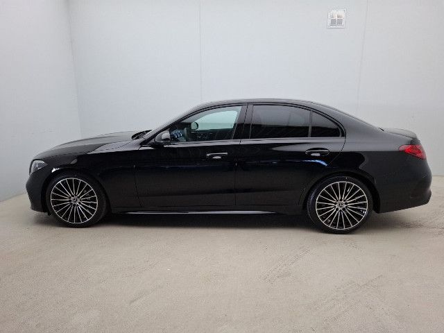 Mercedes-Benz C 200 Sedan