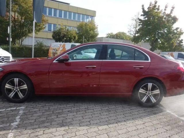 Mercedes-Benz C 180 AVANTGARDE Sedan
