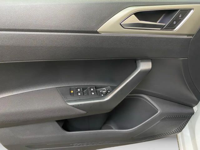 Volkswagen Polo 1.0 TSI DSG Move