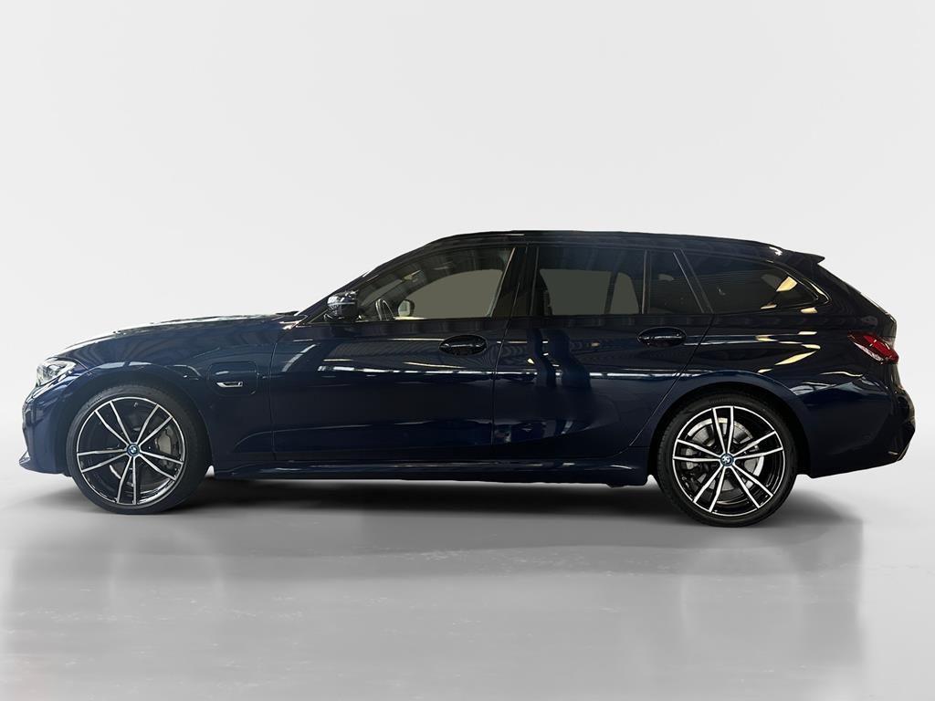 BMW 330 330e xDrive