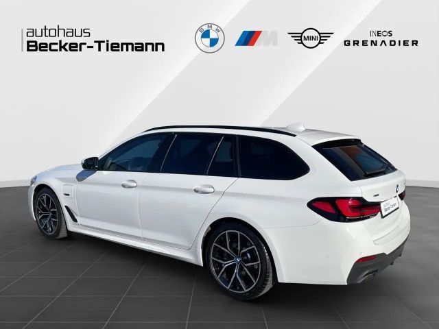 BMW 530 530e M-Sport Touring xDrive