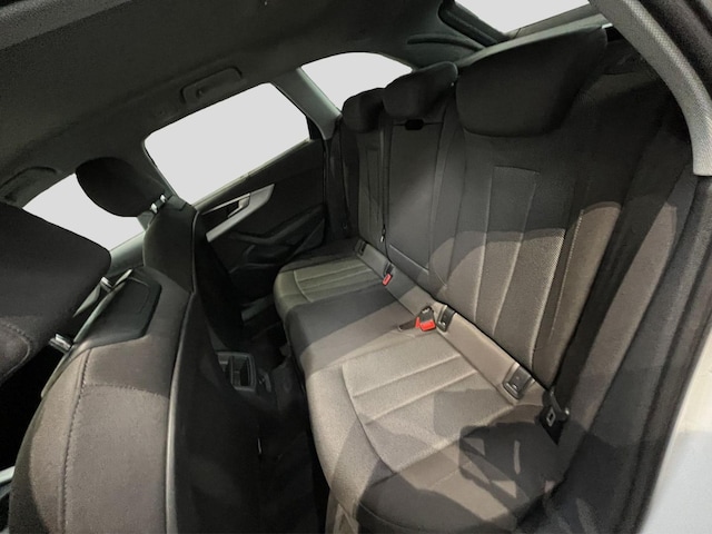 Audi A4 35 TDI Avant S-Tronic