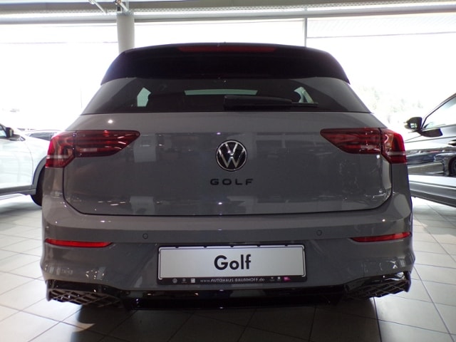 Volkswagen Golf 1.5 eTSI DSG