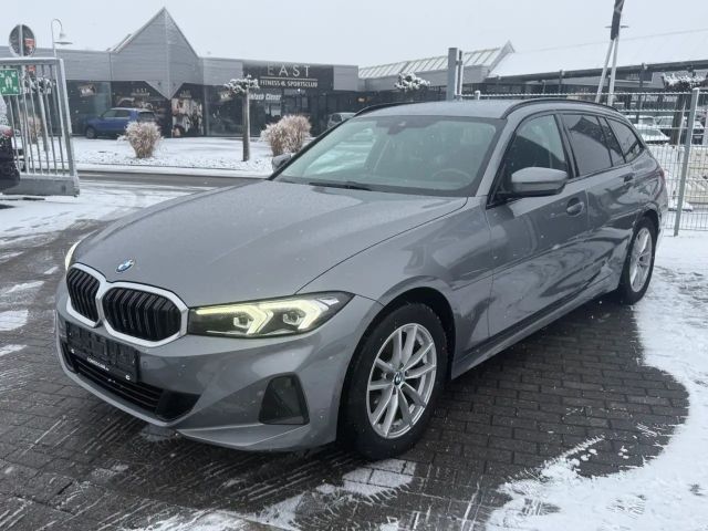 BMW 320 320d Touring xDrive