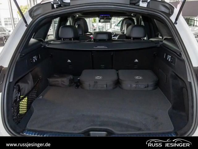 Mercedes-Benz GLC 300 4MATIC AMG Line