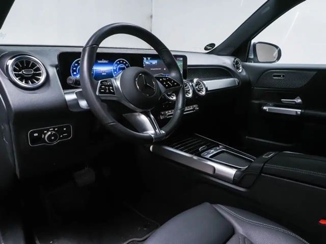 Mercedes-Benz EQB 300 4MATIC Progressive