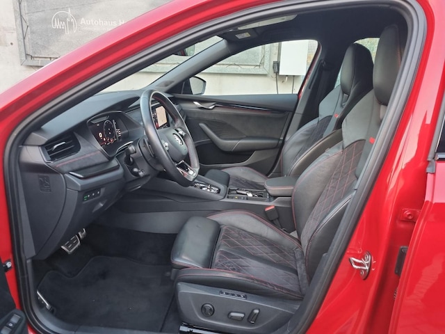 Skoda Octavia Combi RS iV