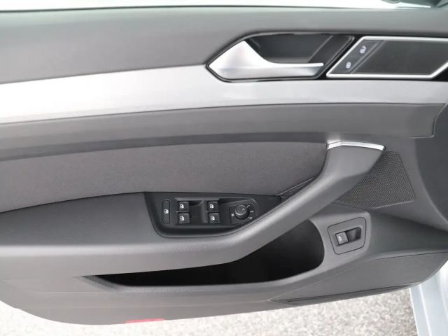 Volkswagen Passat Business DSG Variant