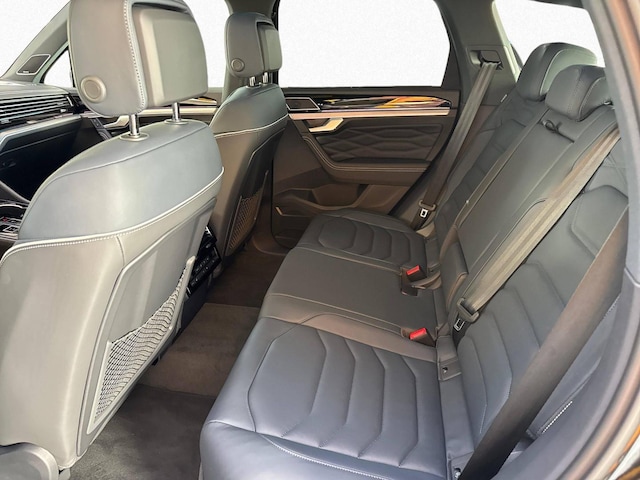 Volkswagen Touareg 4Motion R-Line