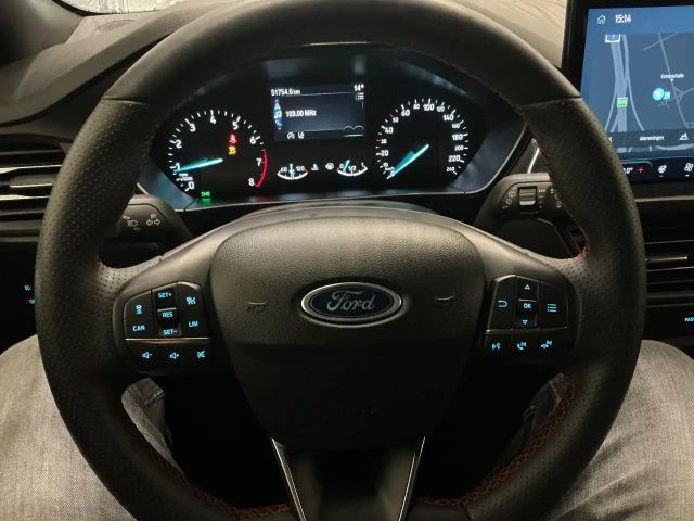 Ford Focus EcoBoost ST Line