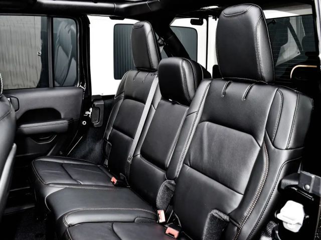 Jeep Wrangler HEMI Rubicon