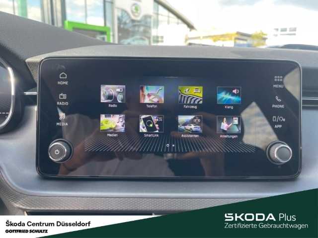 Skoda Scala SCALA Essence TSI DSG AHK Winter-Paket Fahrassiste