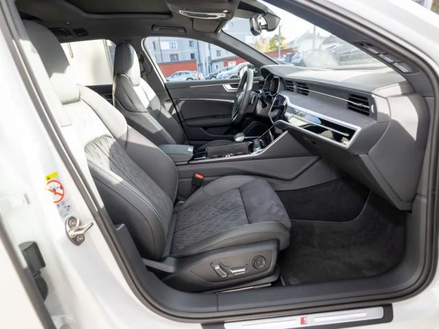 Audi S6 Avant Quattro