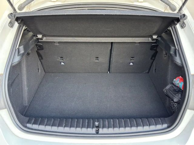 BMW 116 116d Advantage pakket Sedan