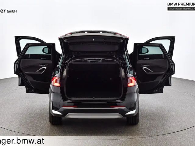 BMW iX1 xDrive30