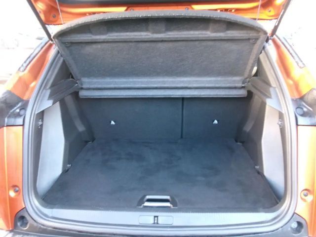 Peugeot 2008 EAT8 GT-Line