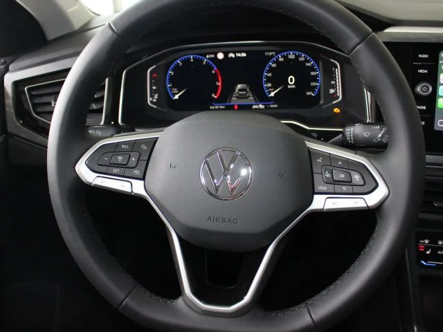 Volkswagen Polo 1.0 TSI IQ.Drive Style