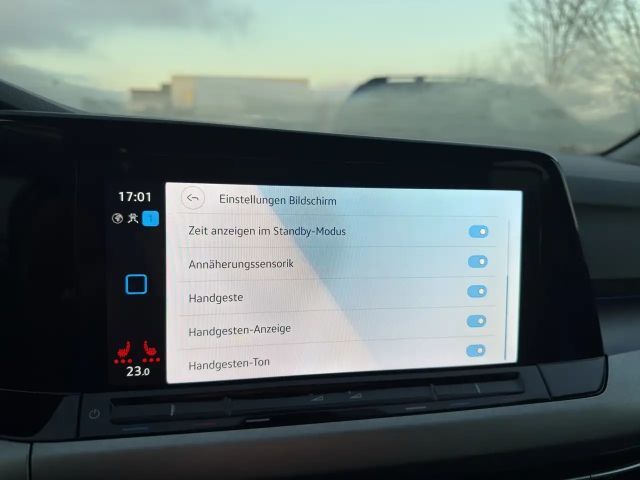 Volkswagen Golf DSG Life Variant