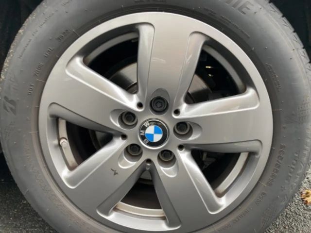 BMW 118 118i 5-deurs Sedan