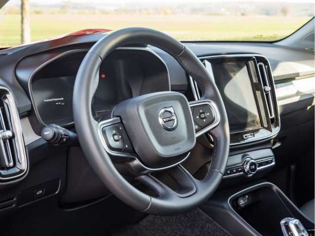 Volvo XC40 Dark Plus