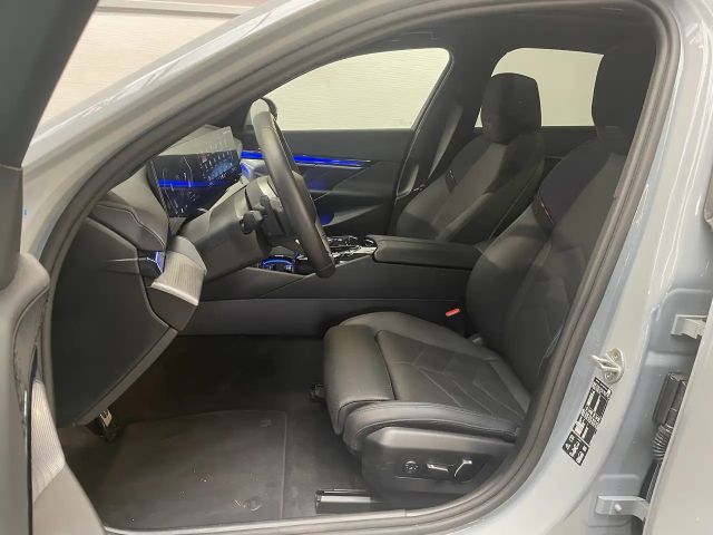 BMW 520 520d M-Sport Sedan xDrive