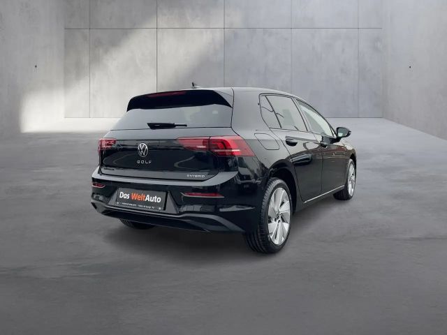 Volkswagen Golf DSG eHybrid