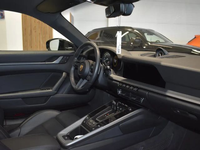 Porsche 911 4 Carrera Coupé S
