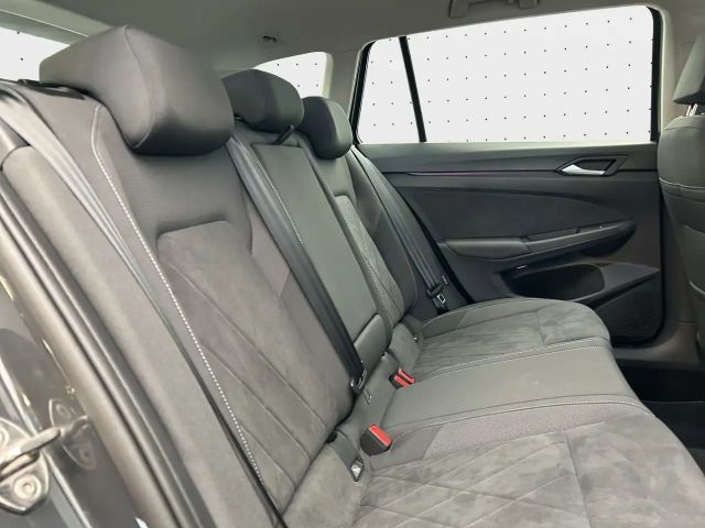 Volkswagen Golf DSG Life Variant e-Golf