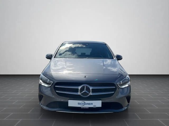 Mercedes-Benz B 180 Progressive