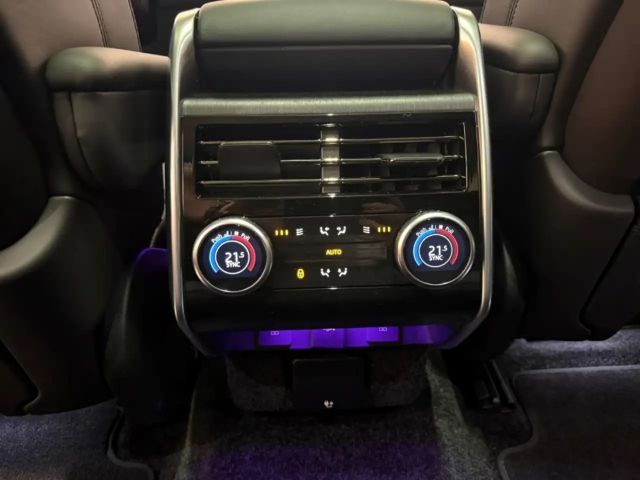 Land Rover Range Rover D300 HSE