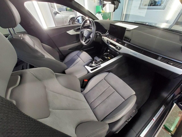 Audi S4 Avant Quattro