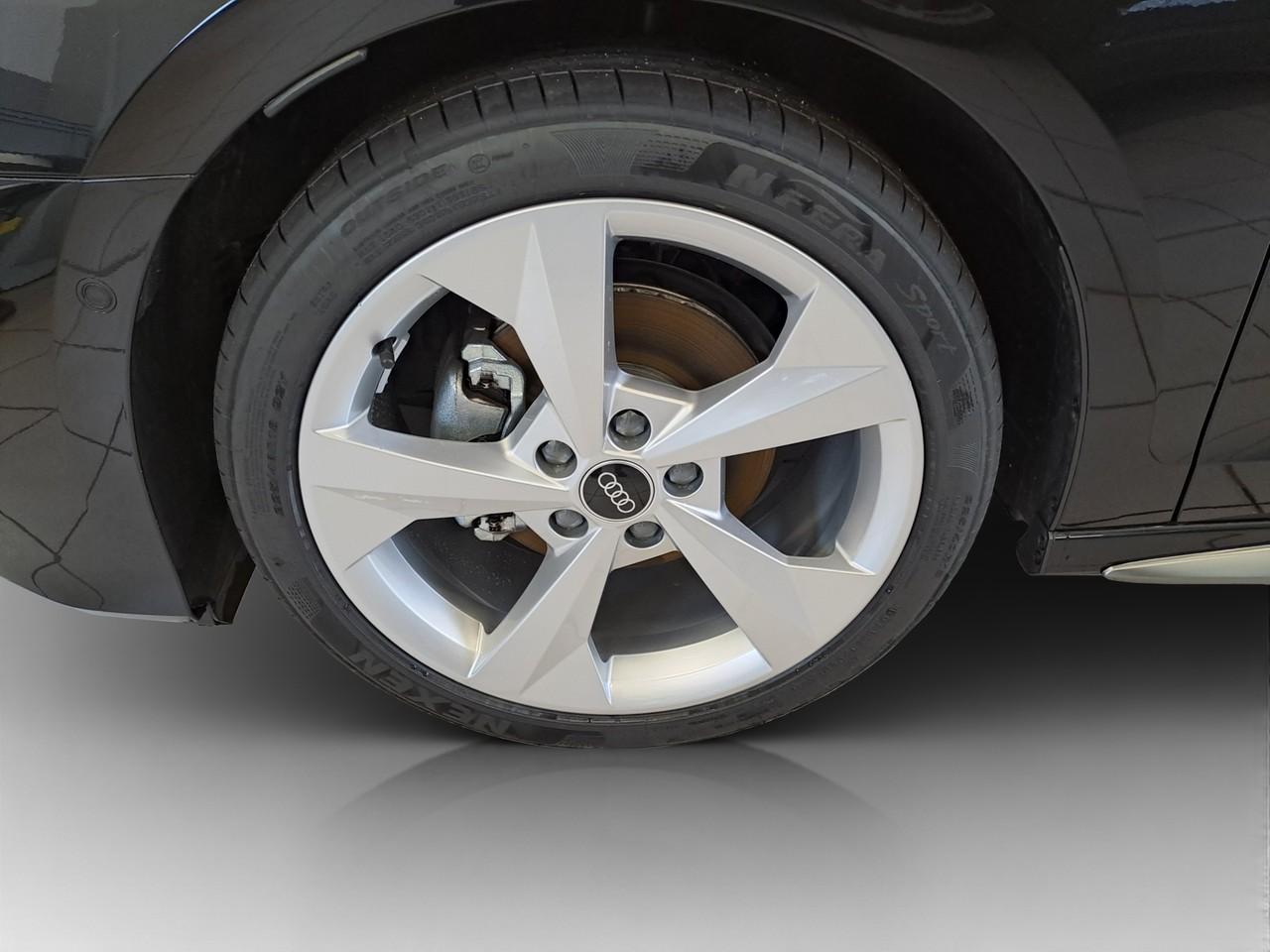 Audi A3 35 TFSI S-Line S-Tronic Sedan Sportback