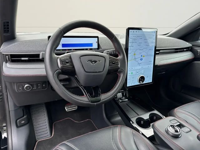 Ford Mustang Mach-E AWD