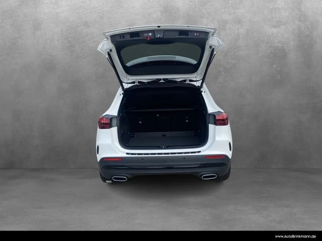 Mercedes-Benz GLA 180 AMG Line