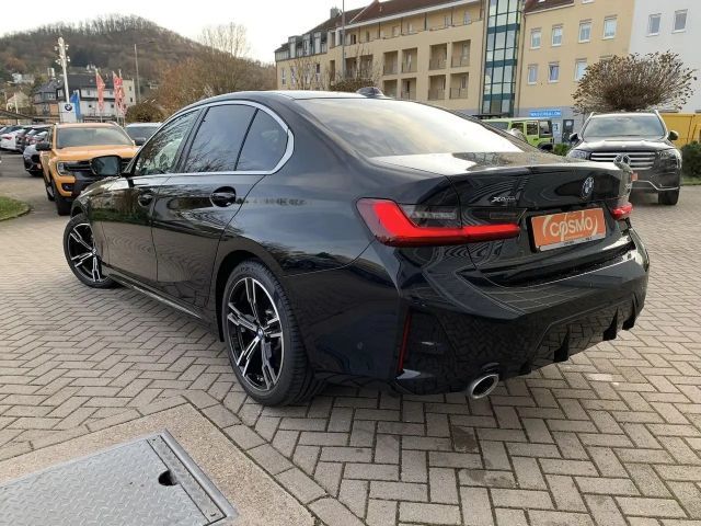 BMW 330 330i M-Sport Sedan xDrive
